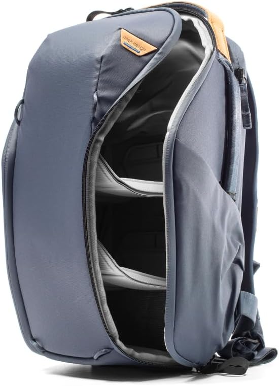Peak Design Everyday Backpack Zip 20L, 270-Degree Zip, Dual Side Pockets - Image 4
