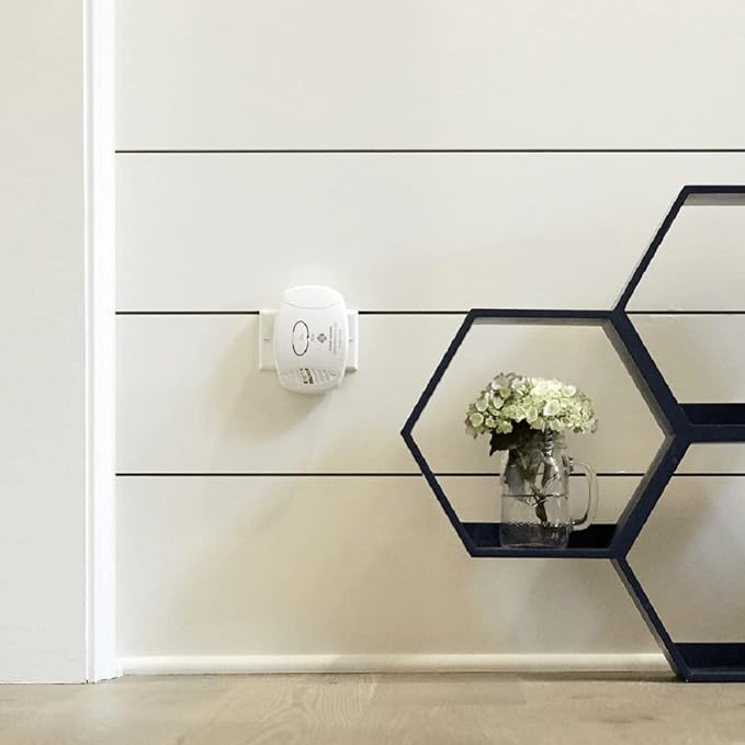 First Alert FAT1039730 Plug-in Carbon Monoxide Alarm - Image 5