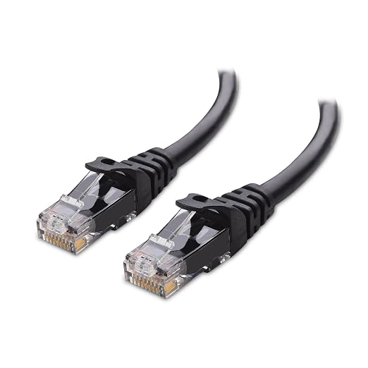 Cable Matters 10Gbps Snagless Cat 6 Ethernet Cable - 5ft by CableMatters