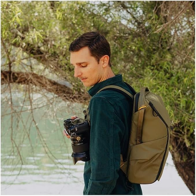 Peak Design Everyday Backpack 20L, MagLatch Top, Dual Side Access, FlexFold - Image 2