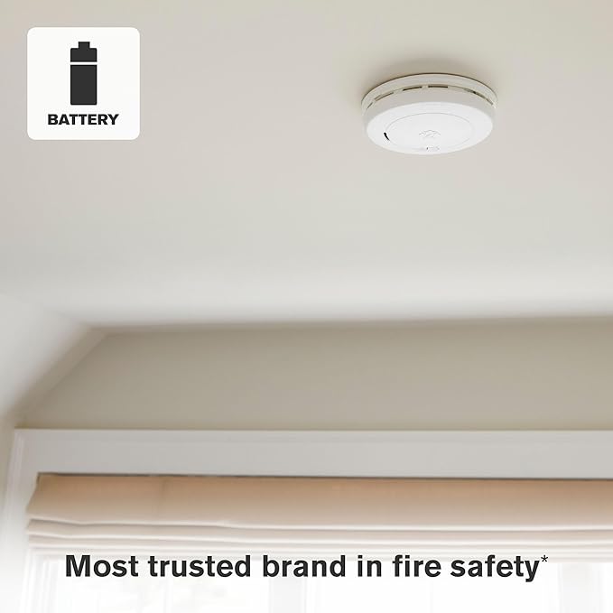 First Alert BRK Battery-Operated Combination Smoke & Carbon Monoxide Alarm - Image 5