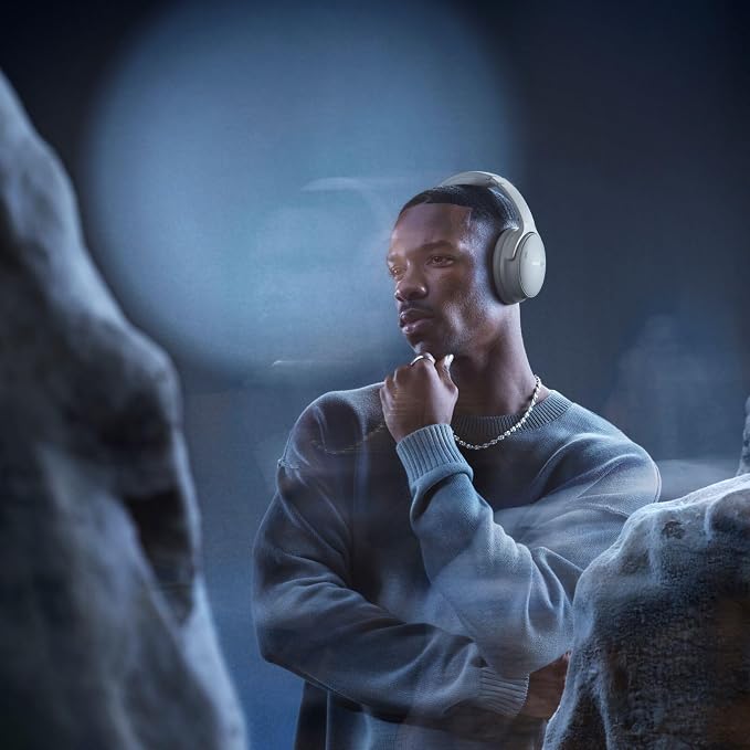 Bose QuietComfort Headphones - Wireless Bluetooth Headphones, Active Over Ear Noise Cancelling and Mic, USB-C Charging, Deep Bass, Up to 24 Hours of Playtime, Moonlight Grey - Limited Edition Color - Image 3