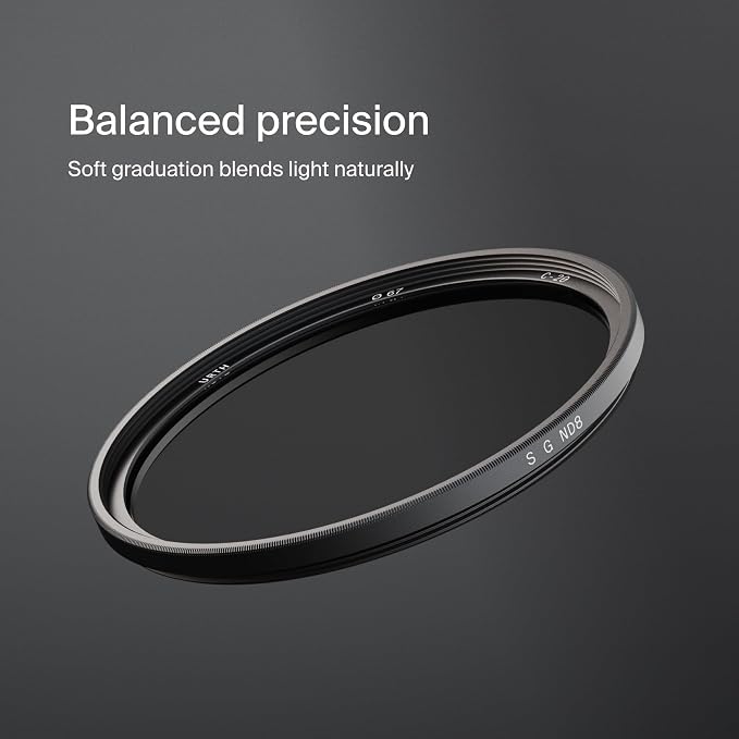 Urth 37mm Soft Graduated ND8 Lens Filter — 3-Stop, HD Optical Glass 20-Layer - Image 2