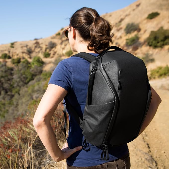 Peak Design Everyday Backpack Zip 15L, 270-Degree Zip, Dual Side Pockets - Image 6