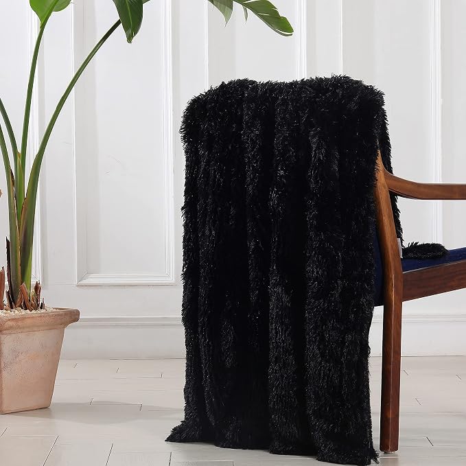 Tuddrom Decorative Extra Soft Faux Fur Blanket Twin Size 70" x78", Reversible - Image 5