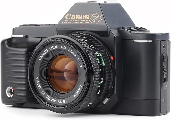 Canon T70 35MM SLR Film Camera kit - Image 2